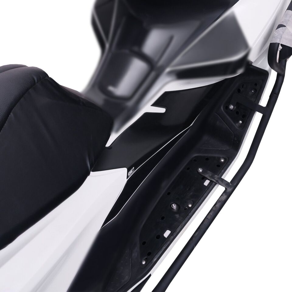GP Kompozit Honda PCX 125 2025 Uyumlu Yan Ayak Pad Siyah