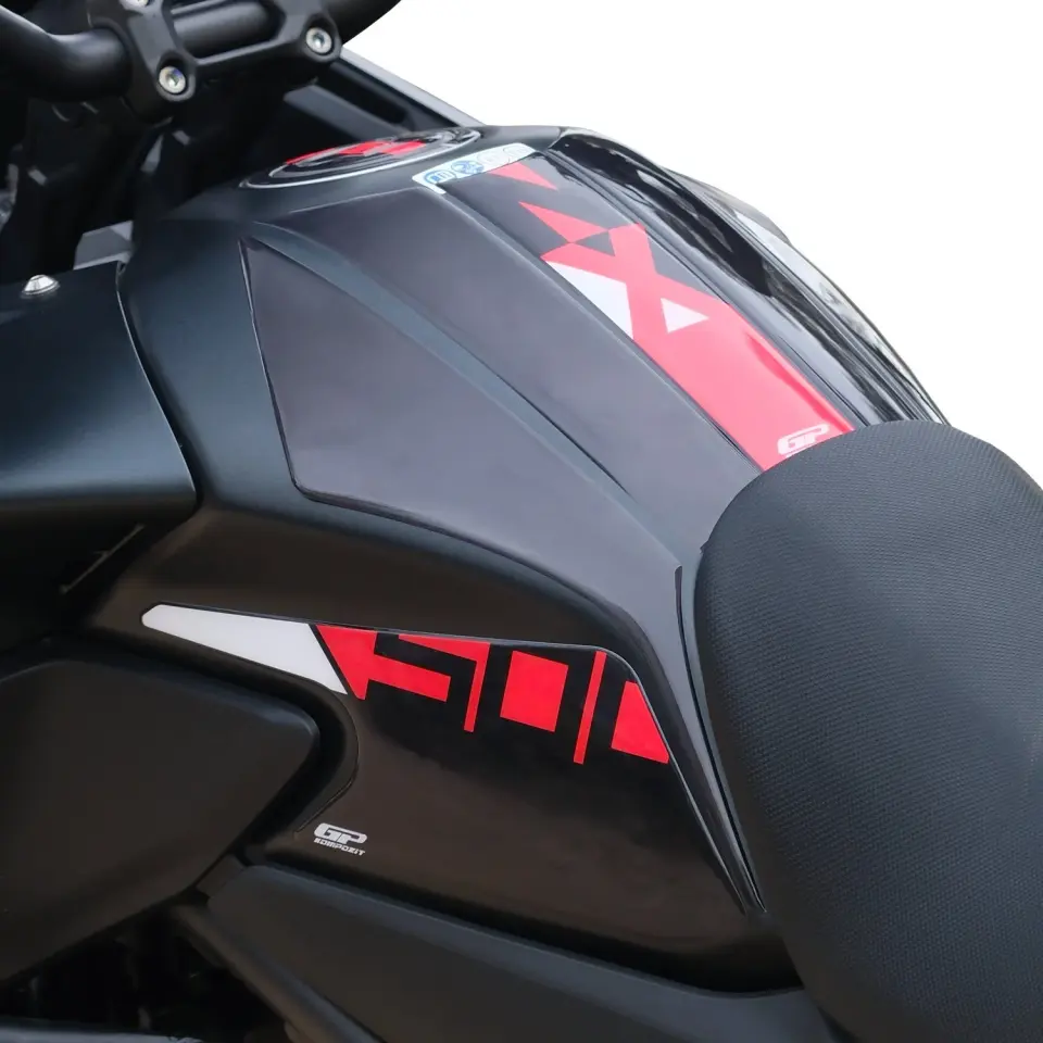 GP Kompozit Honda NX 500 2025 Uyumlu Tank Pad Seti Siyah-Kırmızı